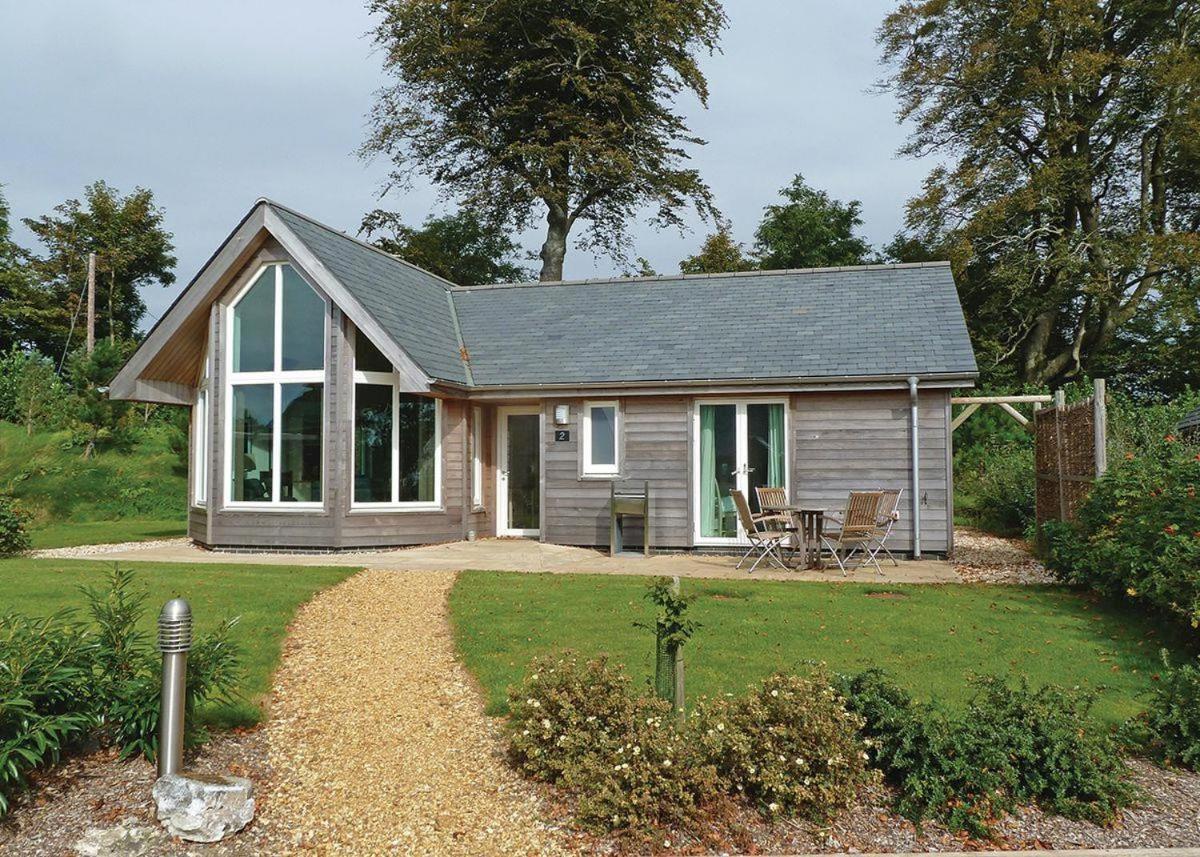 Swandown Lodges Chard Exterior foto
